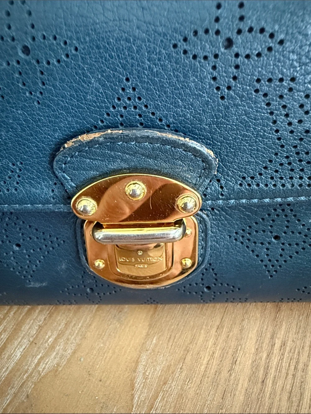 Louis Vuitton lv mahina